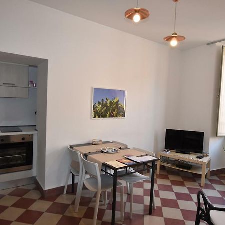Tambu Apartments Катания Екстериор снимка