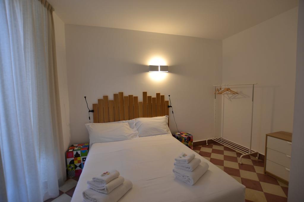 Tambu Apartments Катания Екстериор снимка