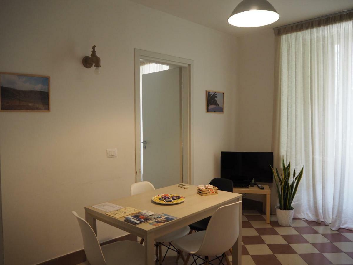 Tambu Apartments Катания Екстериор снимка